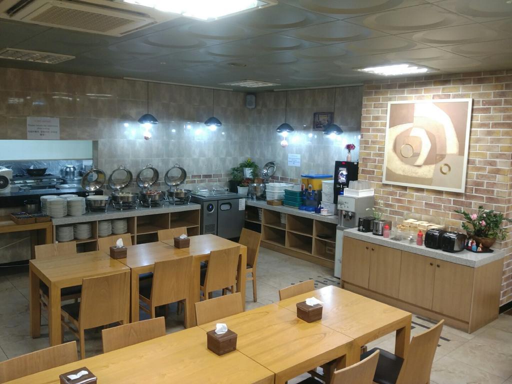 Coop City Hotel Oryu Station Сеул Экстерьер фото