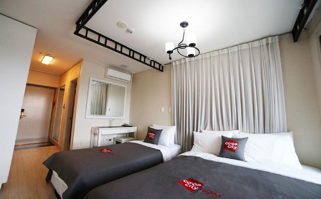 Coop City Hotel Oryu Station Сеул Экстерьер фото