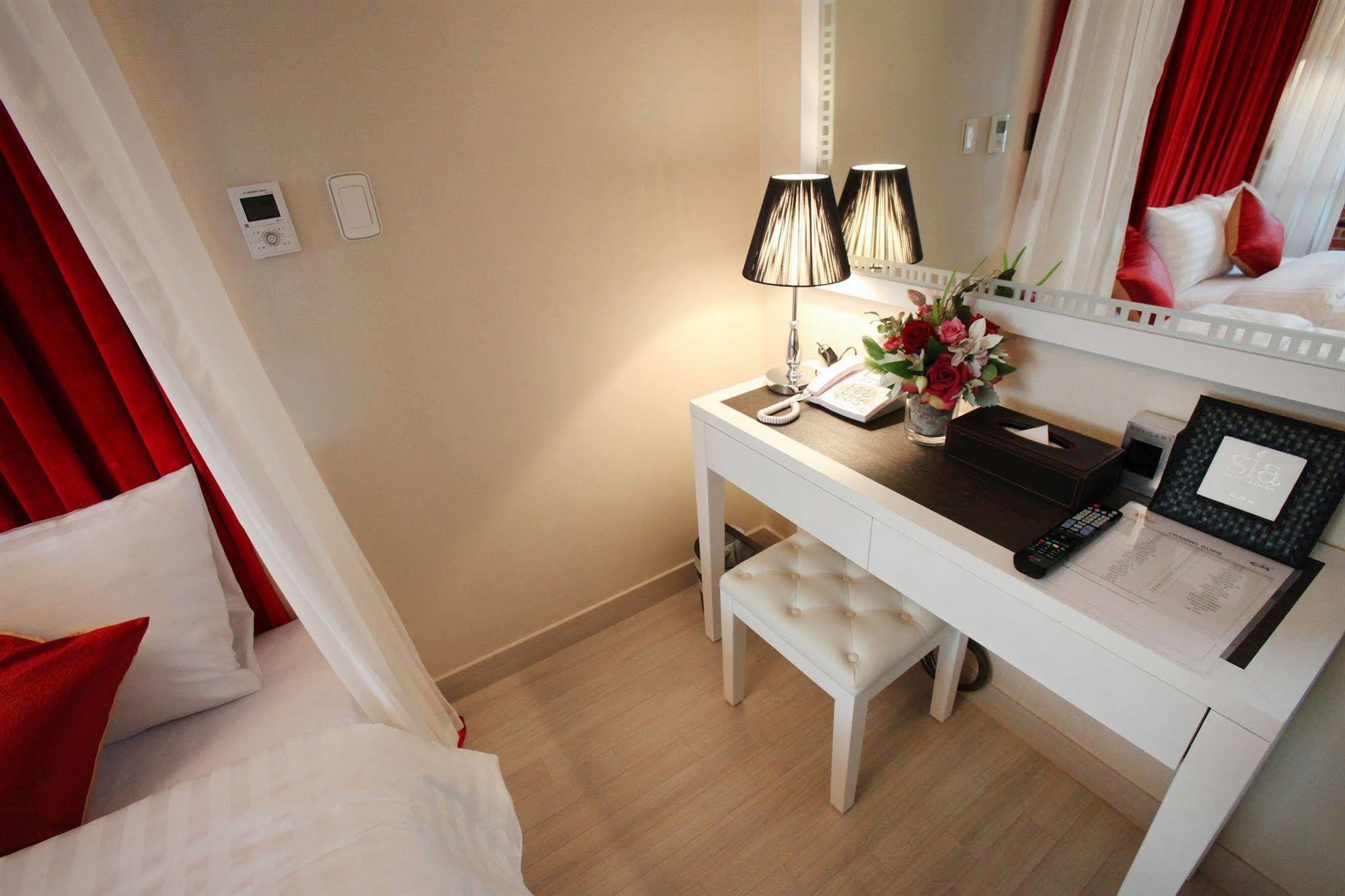 Coop City Hotel Oryu Station Сеул Экстерьер фото