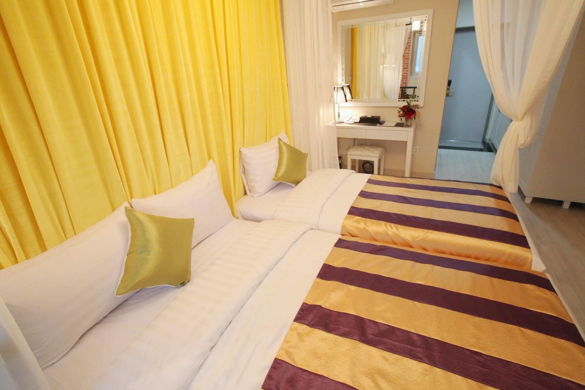 Coop City Hotel Oryu Station Сеул Экстерьер фото