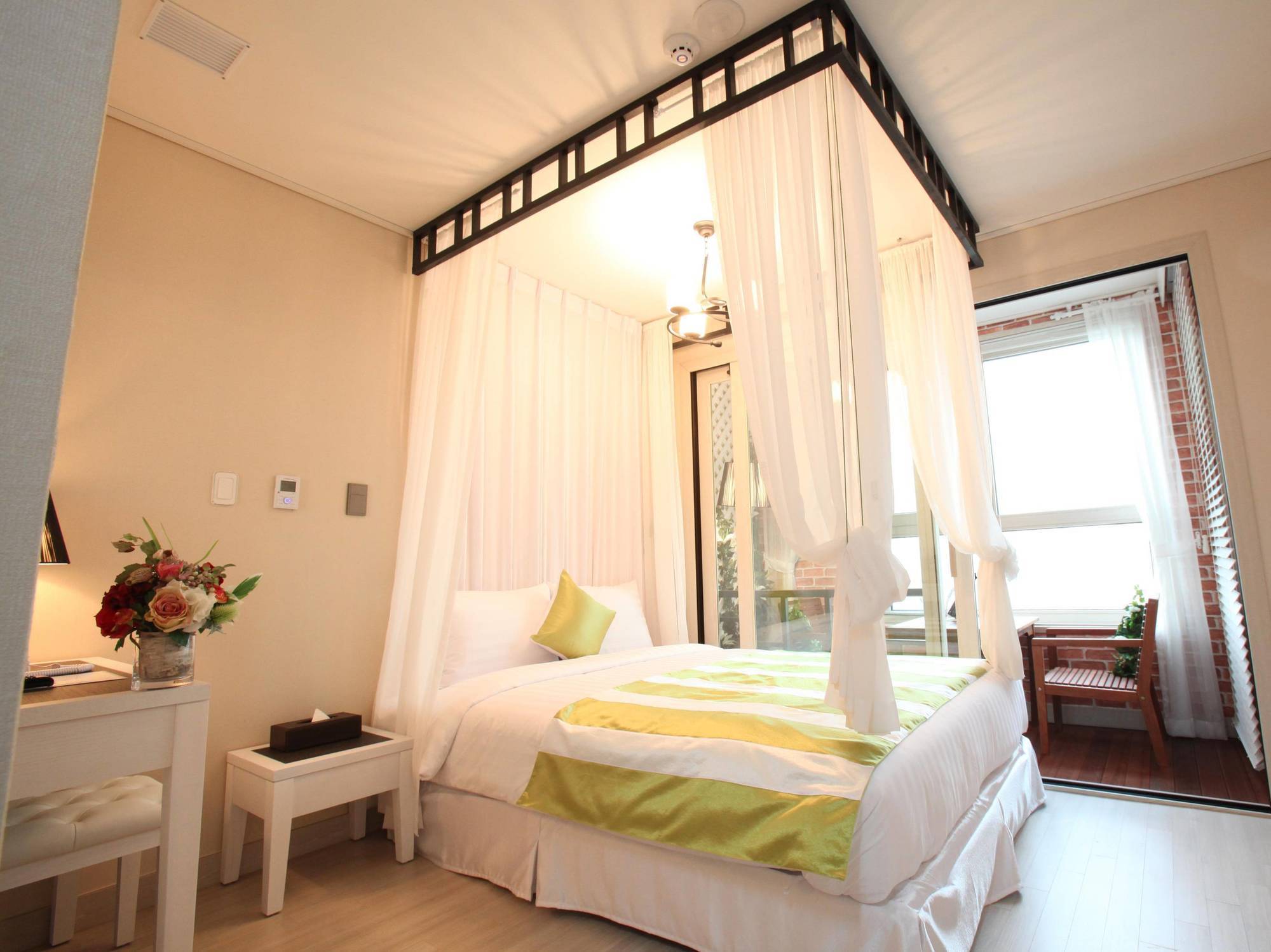 Coop City Hotel Oryu Station Сеул Экстерьер фото